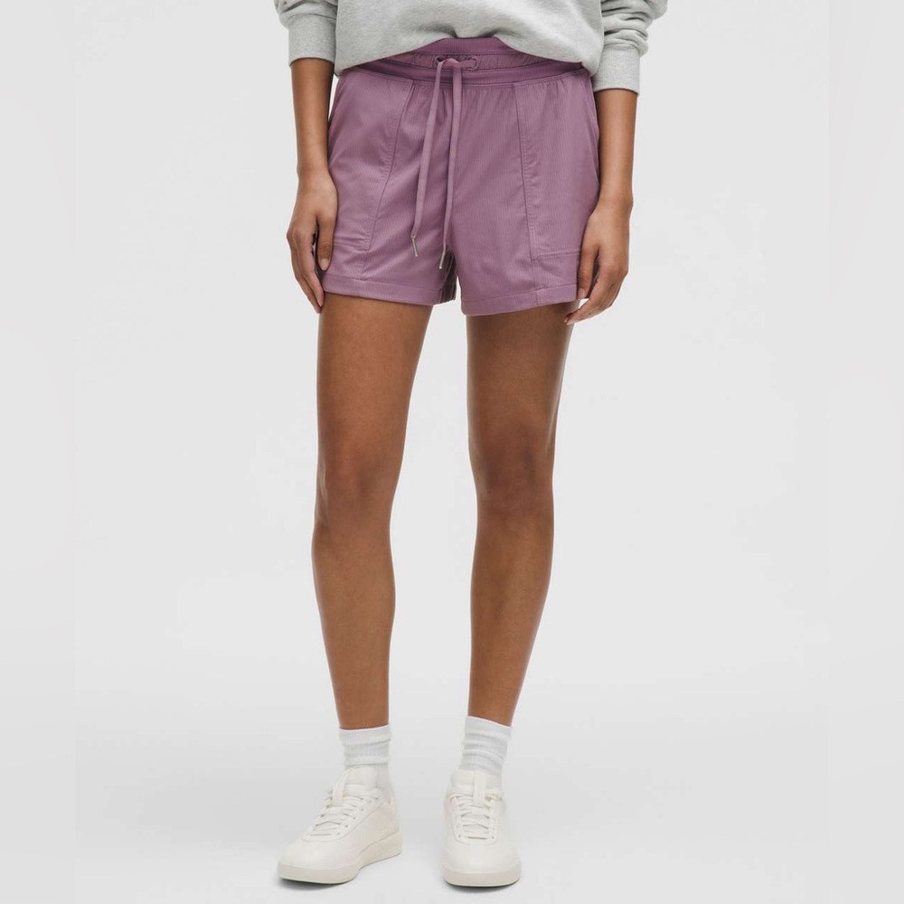 lululemon Dance Studio High Rise 3.5’ Short (Cyber Violet)